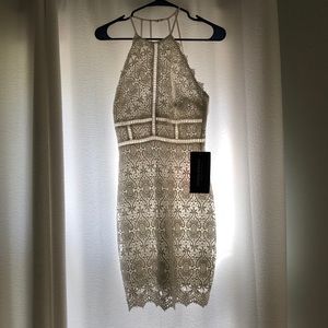 Lace dress size small never worn with tags